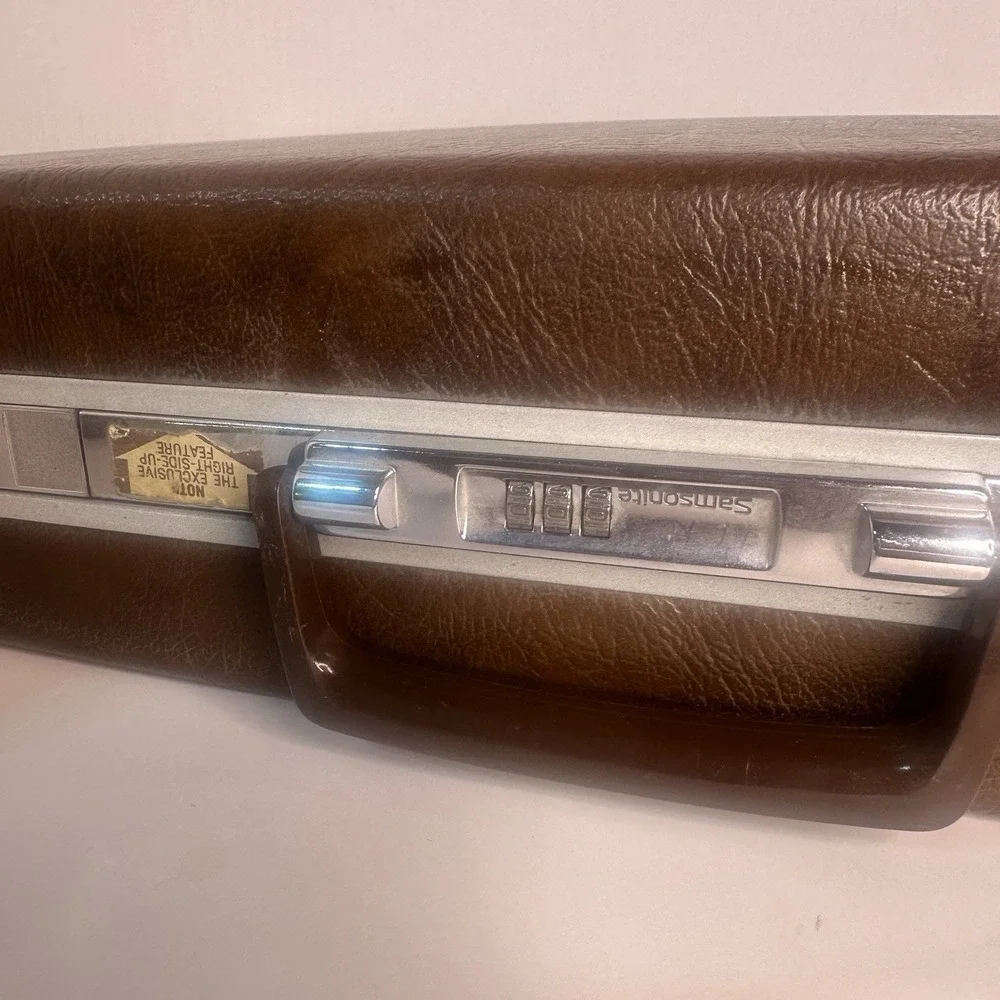 Vintage Samsonite Accord Hard Shell Attache Briefcase Combination Lock Brown